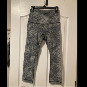 Lululemon 3/4 length leggings